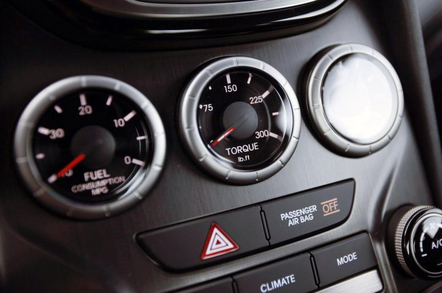  Hyundai Genesis Coupe 2013 года  (фото 13 из 76)